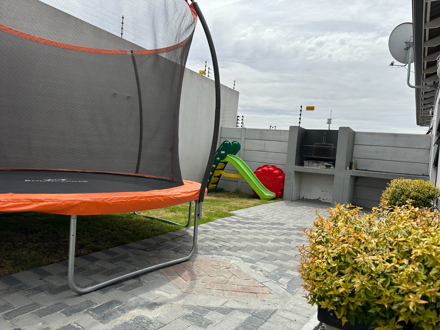 3 Bedroom Property for Sale in Table View Western Cape